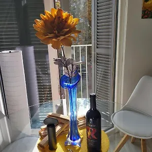 Apartment To Be In, Málaga