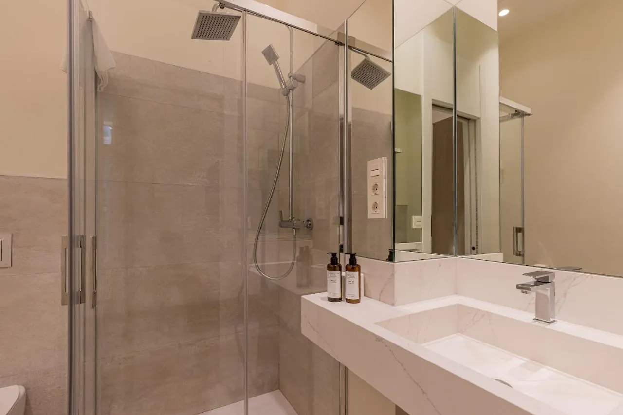 Fresh Velazquez Apartments Malaga